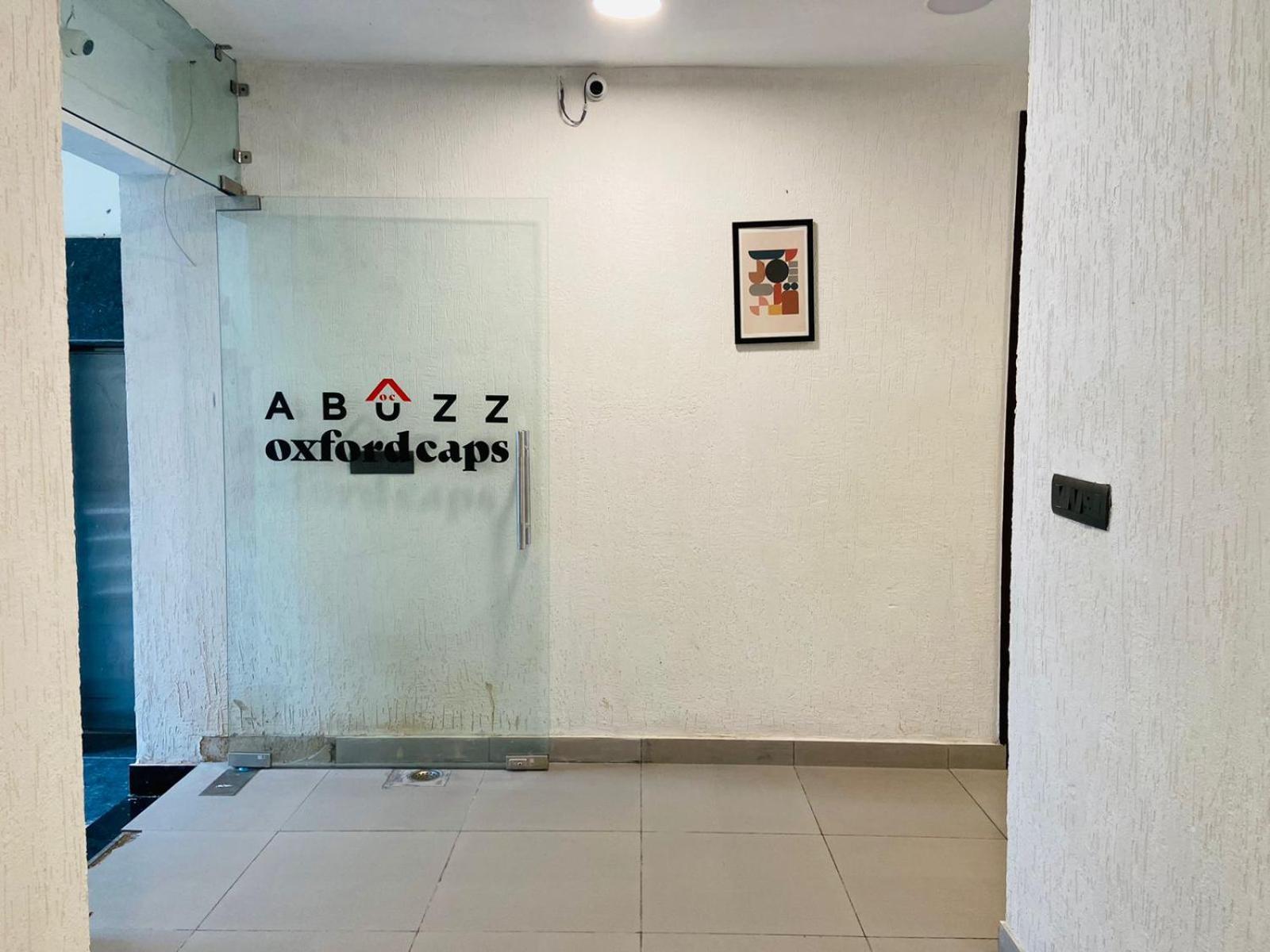 Abuzz Oxfordcaps Imperial Heights Mussoorie Dehradun Hostel ภายนอก รูปภาพ